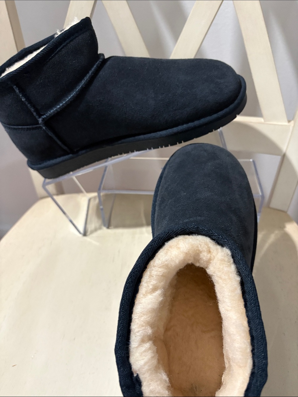 NWOT Bear Paw Short Slippers/Boots